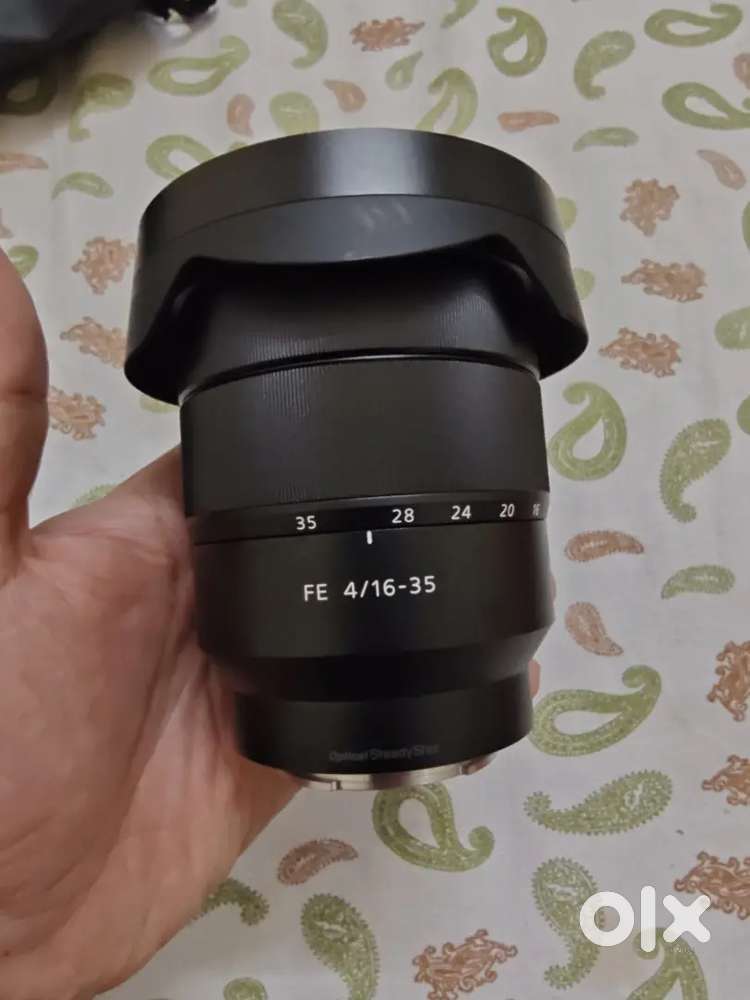 Sony (Zeiss) 16-35 F4 lens for sale