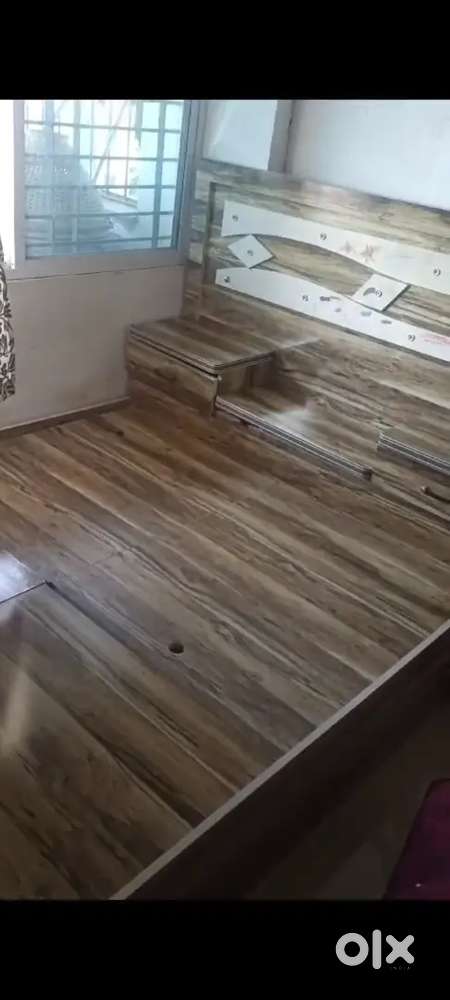 Double Bed available for sell