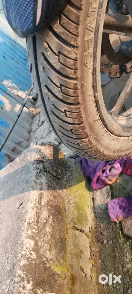 Bilkul ohkk hai  gud condition self start all documents completed