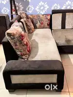 L shape 6 seater Sofa(8 Cushions) along with heavy wood center table