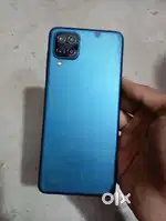 Samsung A12