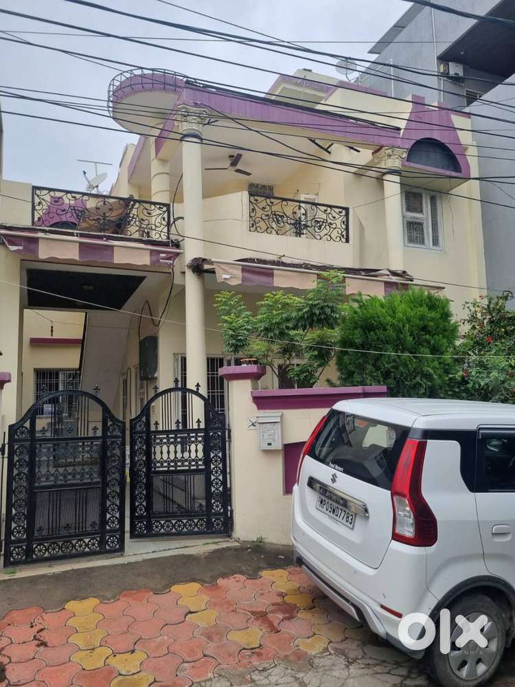 1500 SQ FT BUNGALOW IN MAHALAXMI NAGAR MAIN AT LESS THAN MARKET RATE