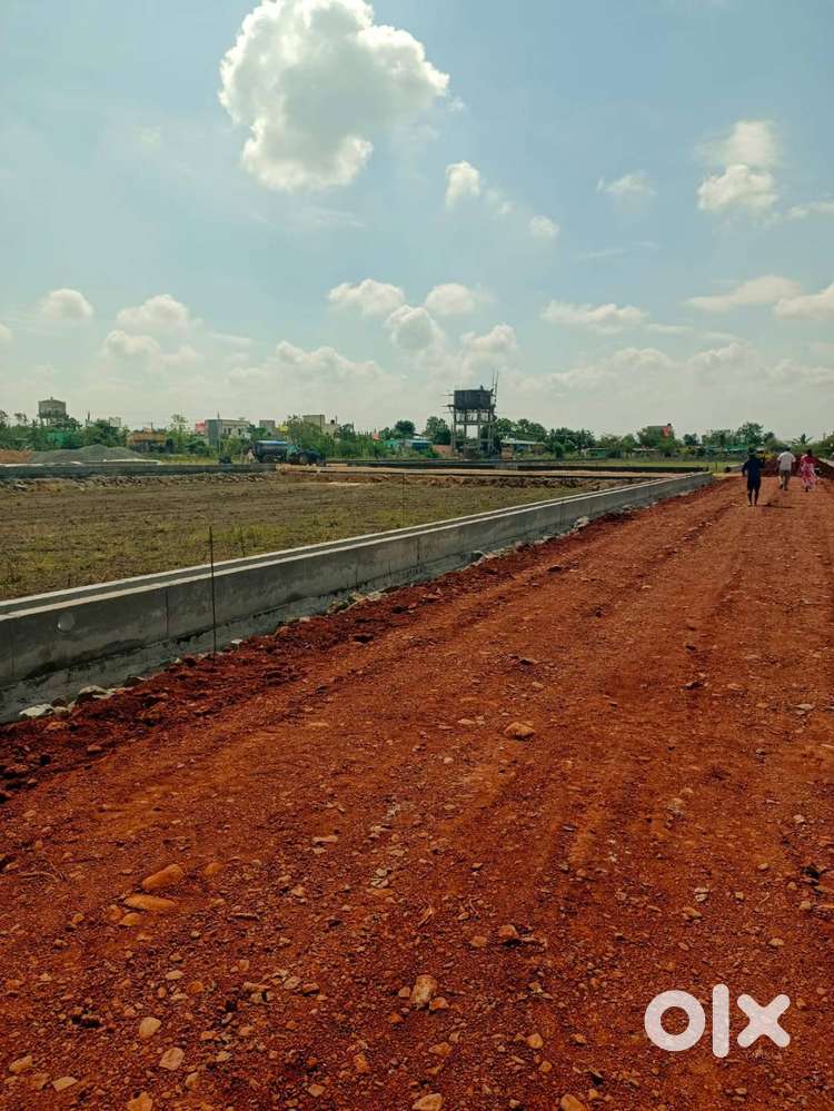 APCRDA AND RERA 100 FEET MAIN RAOD FACING PROJECTING