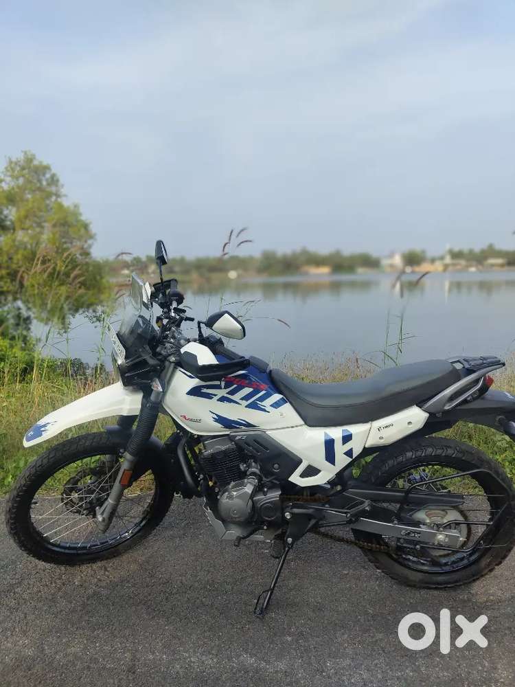 XPULSE 200 4V NEET & GOOD CONDITION, NO OFF-ROAD DONE YET.