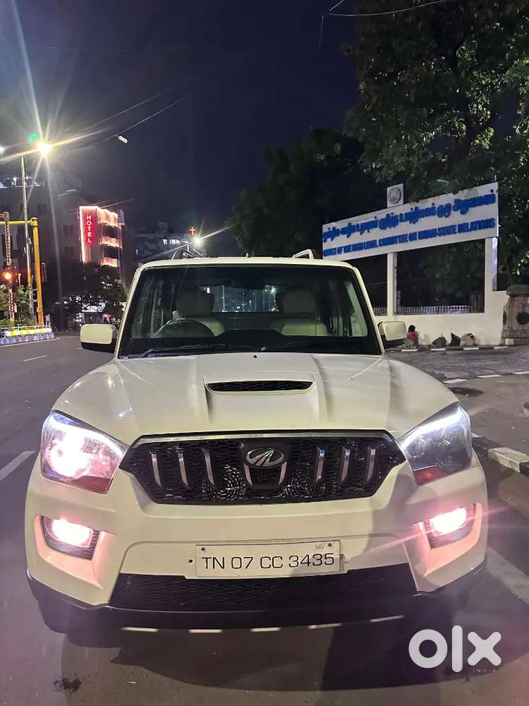 Scorpio s10 single owner company service