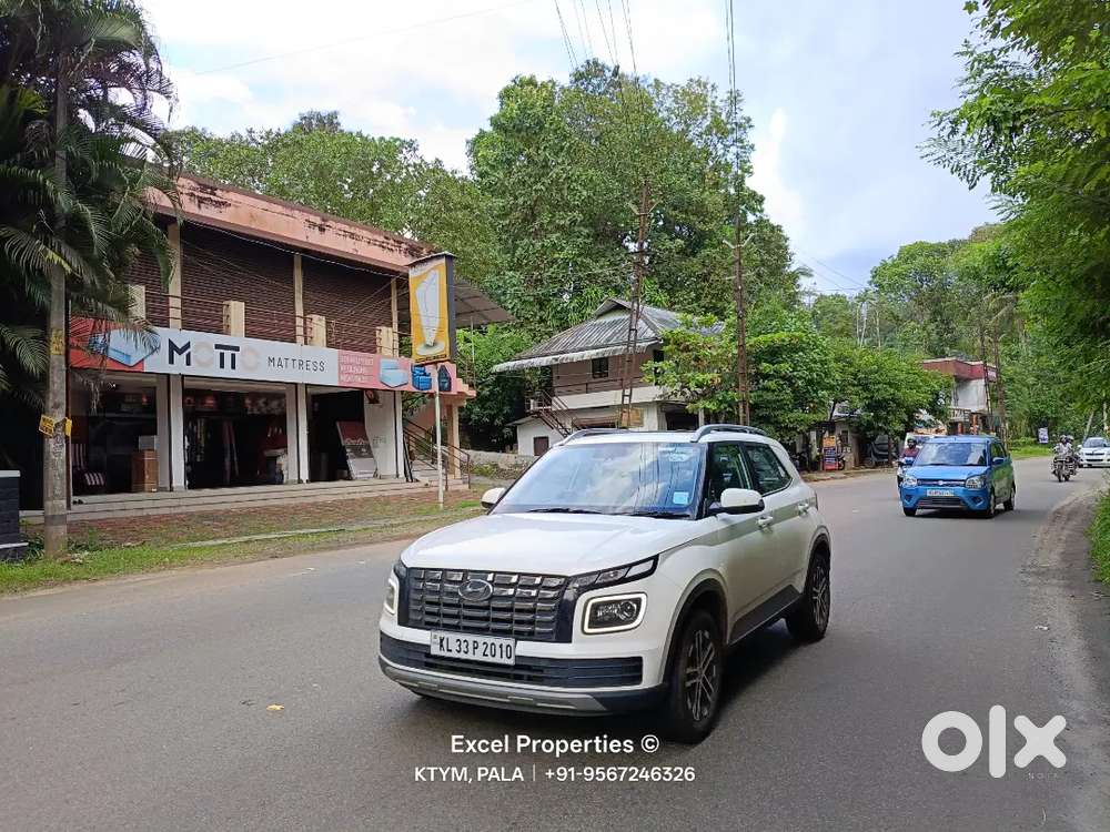 Commercial Building For Rent Highway Side Pala - Ponkunnamm Highway