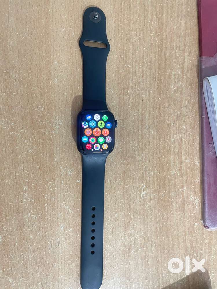 Apple watch 8 series