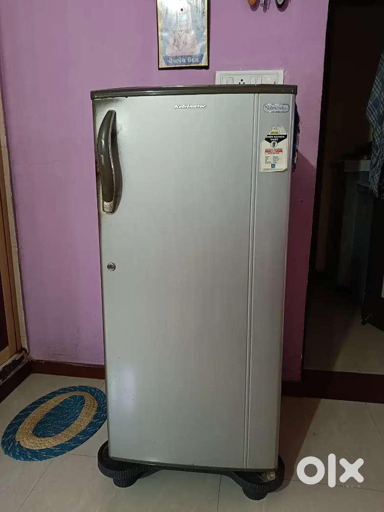 Refrigerator for sell