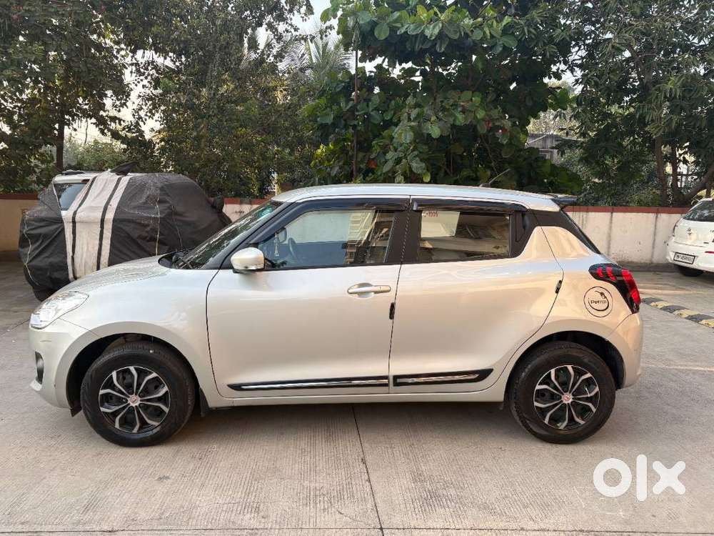 Maruti Suzuki Swift VXI AMT 2023 Petrol 30000 Km Driven