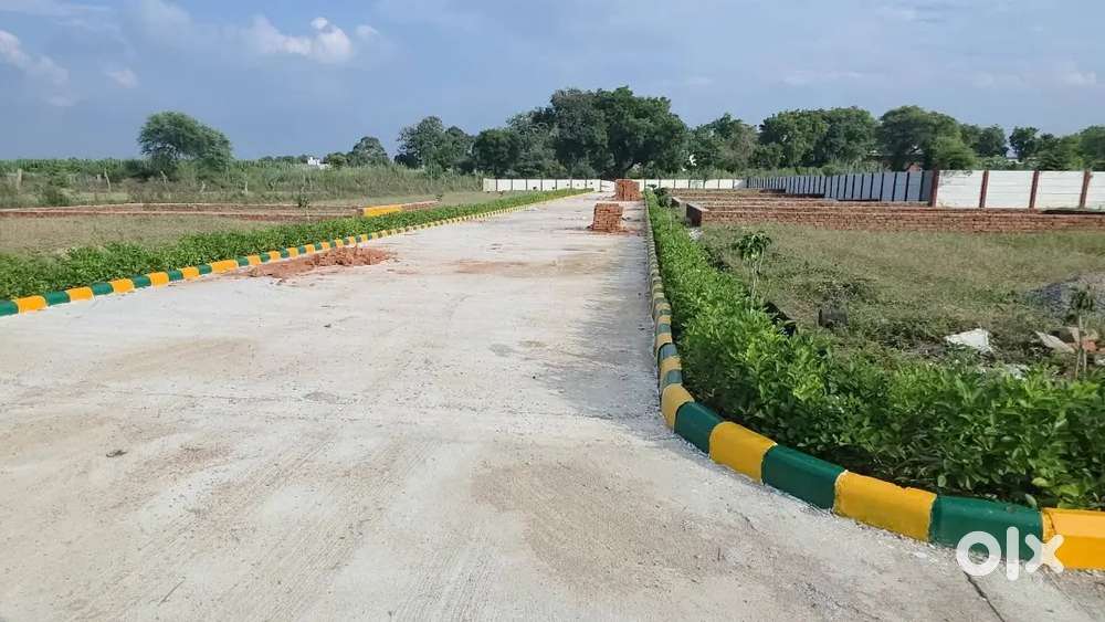 Ahimamau Arjun ganj Se 10 minat ki duri par approved property