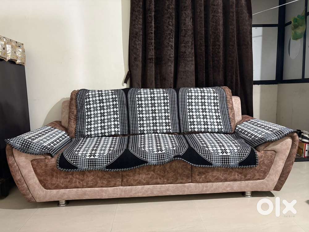 5 seter sofa sell uegent