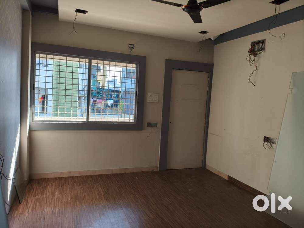 Behind gandibagh market