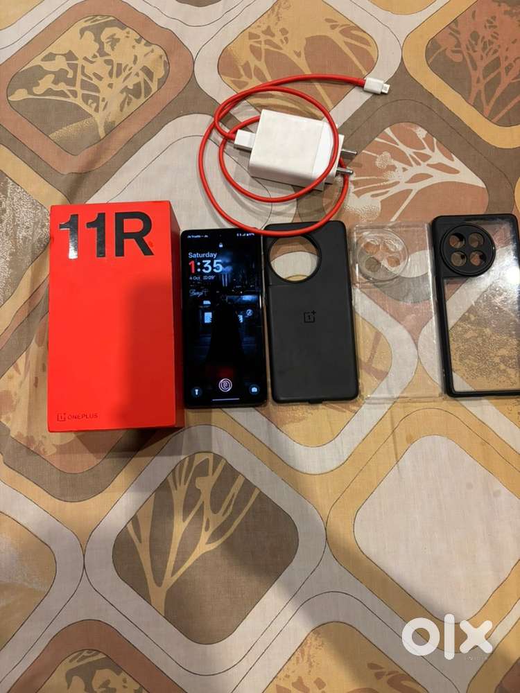 Oneplus 11r 8/128gb very mint condition