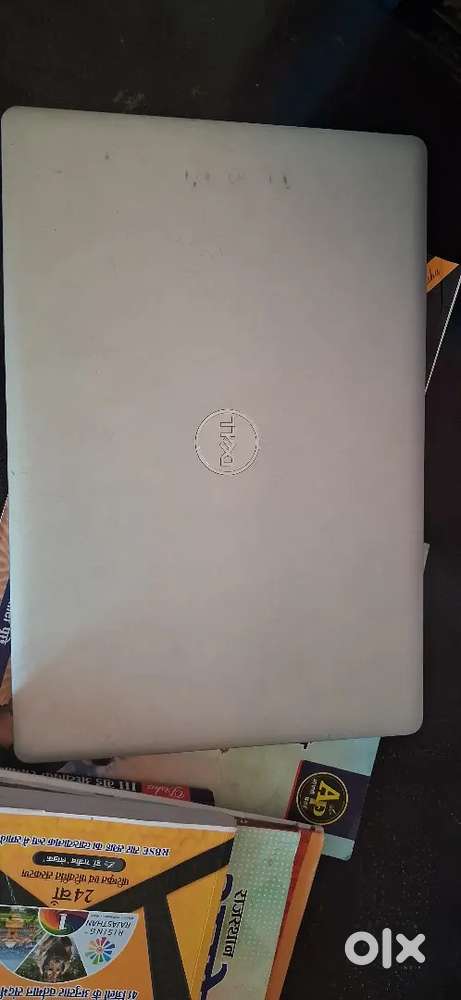 Dell i3 laptop 8/256 ssd