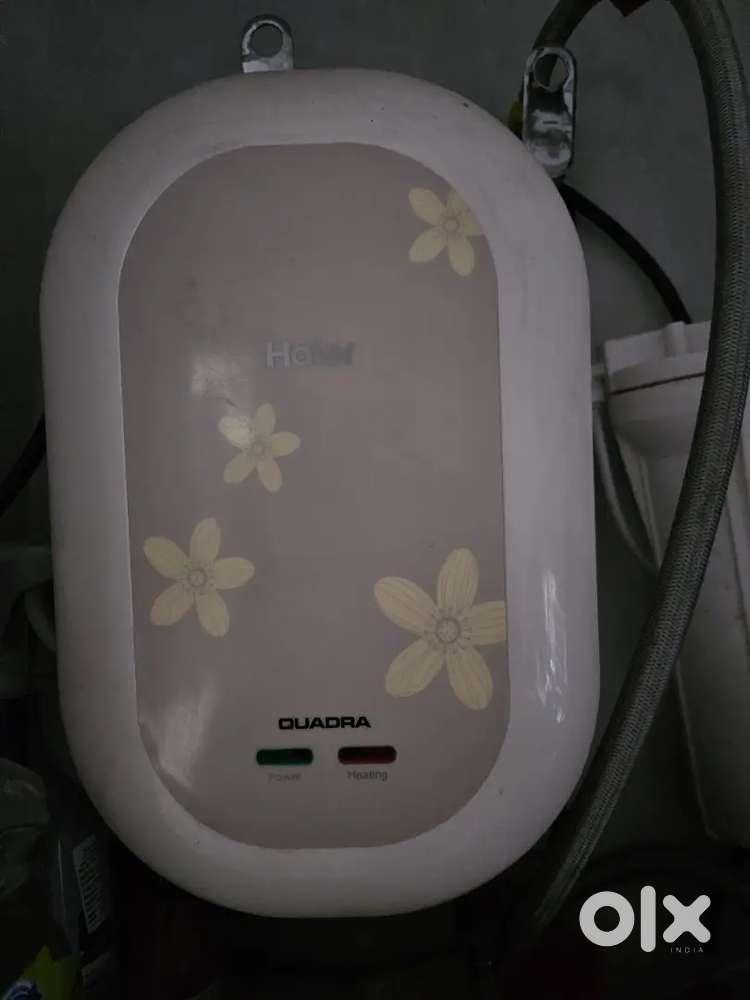 HAEIR INSTANT GEYSER WITH WARRANTY + BILL NEGOTIABLE PRICE