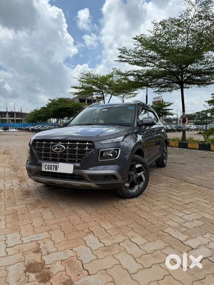 Hyundai Venue Diesel Sx Top End Model 57000 Km Driven