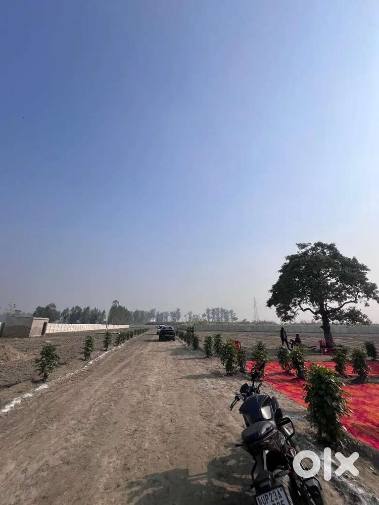 Premium Plot for sale Brijghat