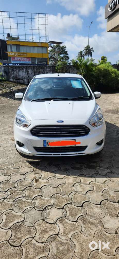 Ford Figo, 2016, Petrol
