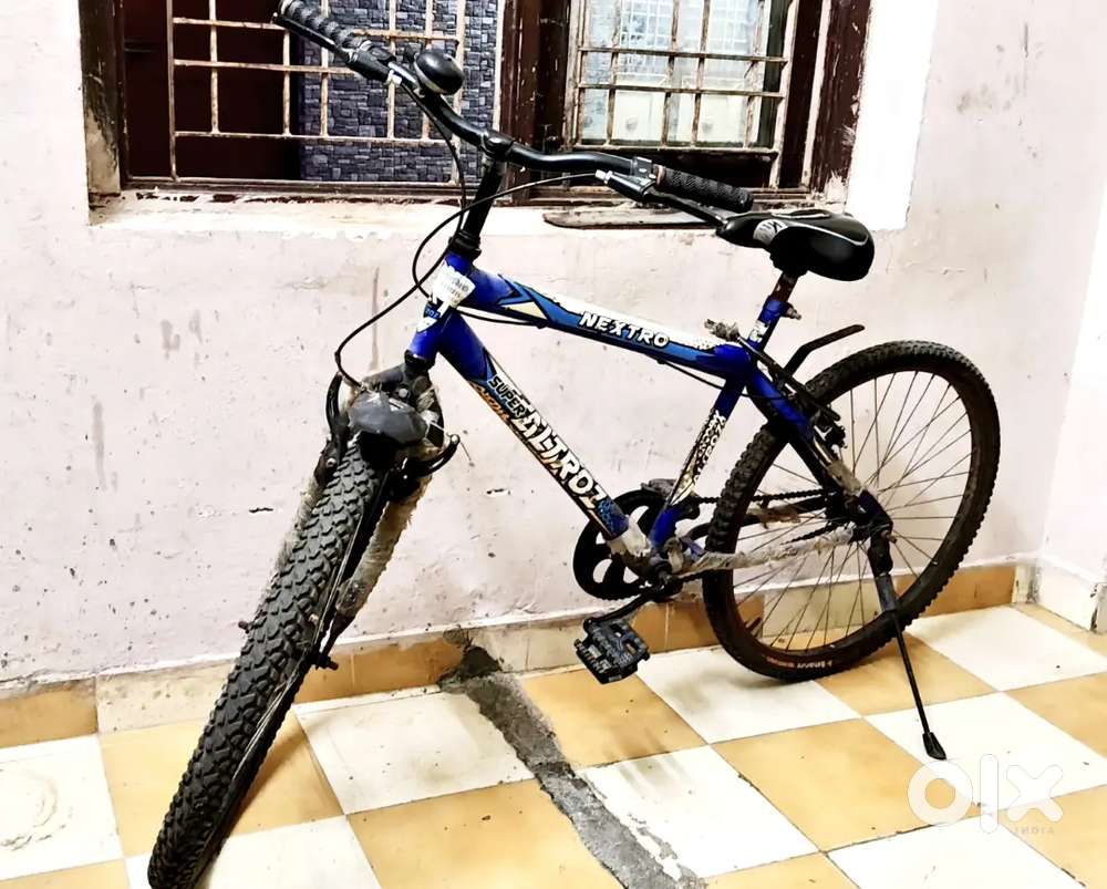 Urgent sale, Ghar Jana Hai