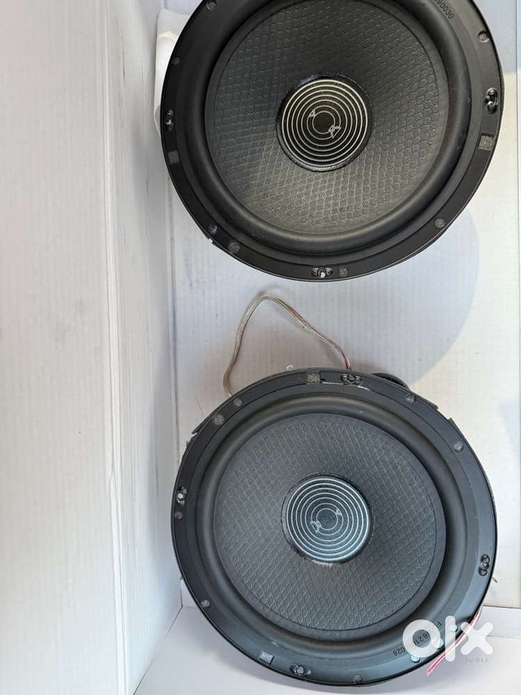 Audiocircle frankfurt component speakers brand new condition in warnty