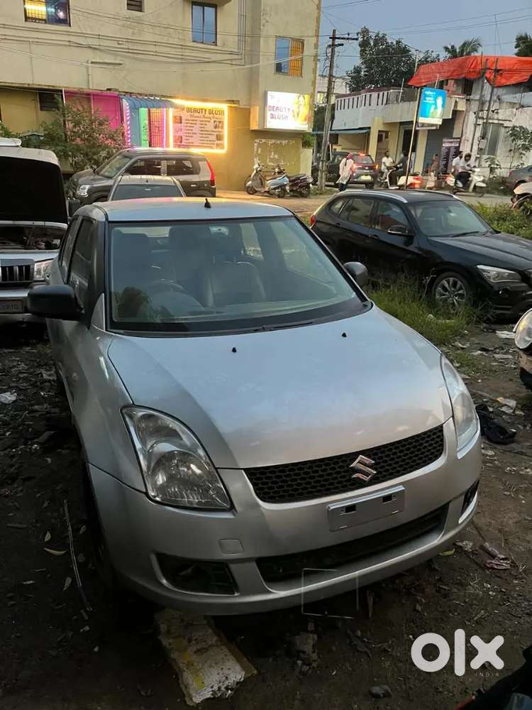 Maruti Suzuki Swift 2010