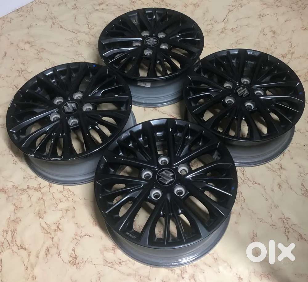 Ertiga 15 inch Alloywheels