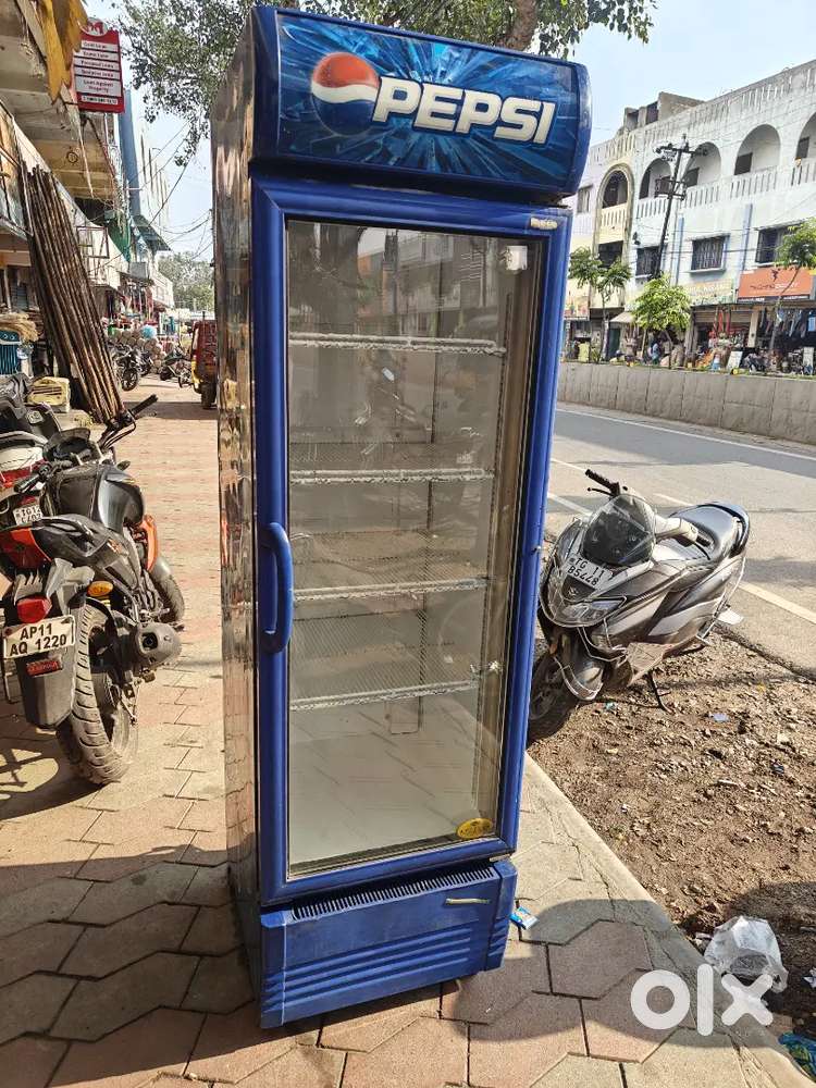 Western 400 ltr commercial fridge