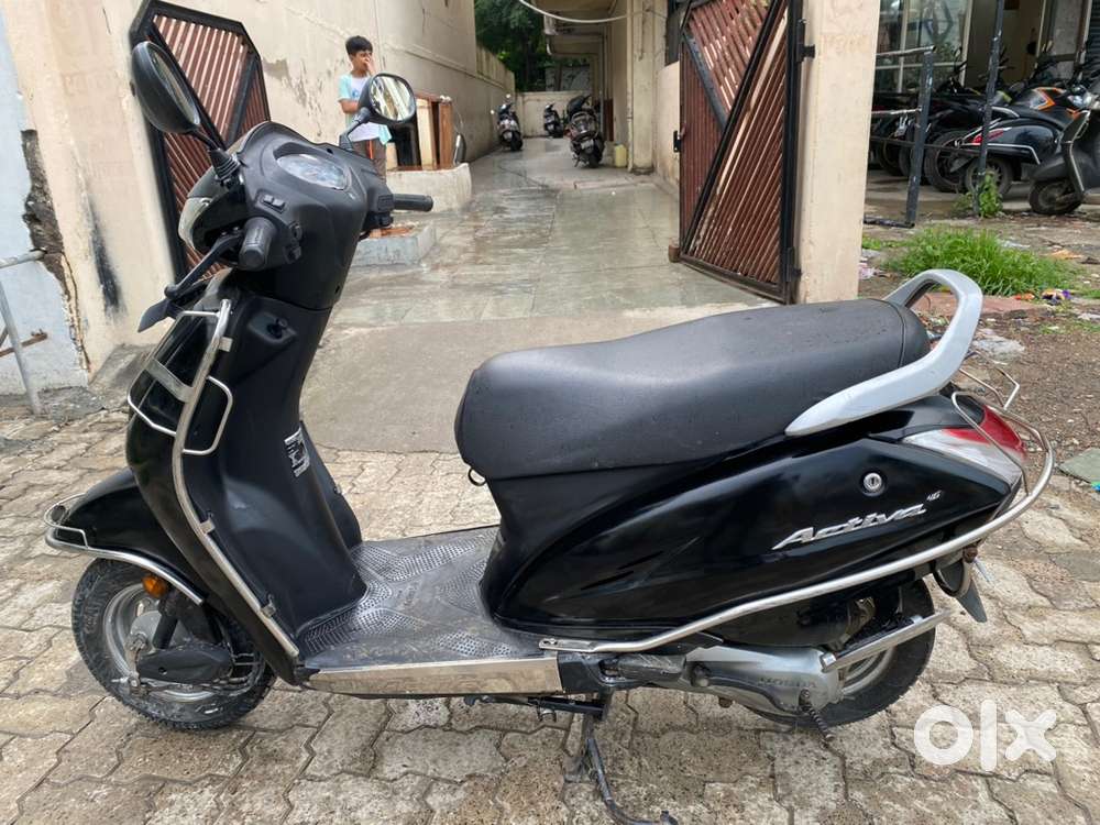 Honda Activa 4G 2017 December 1st owner top condition