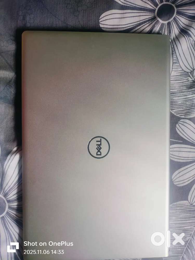 Dell 15,3530
