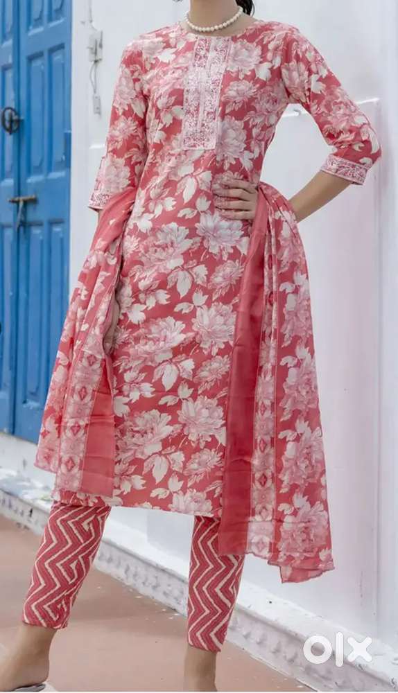 Kurta-bottom set
