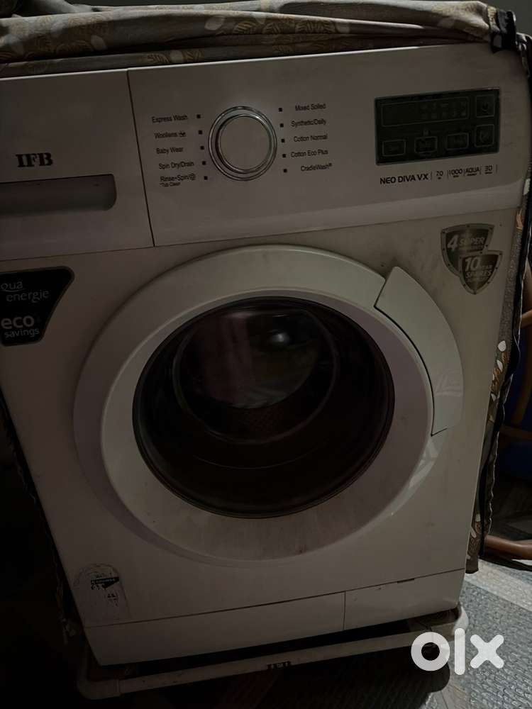 IFB 7 Kg front load washing machine