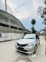 Toyota Etios Liva 2011 Petrol top model Well Maintained