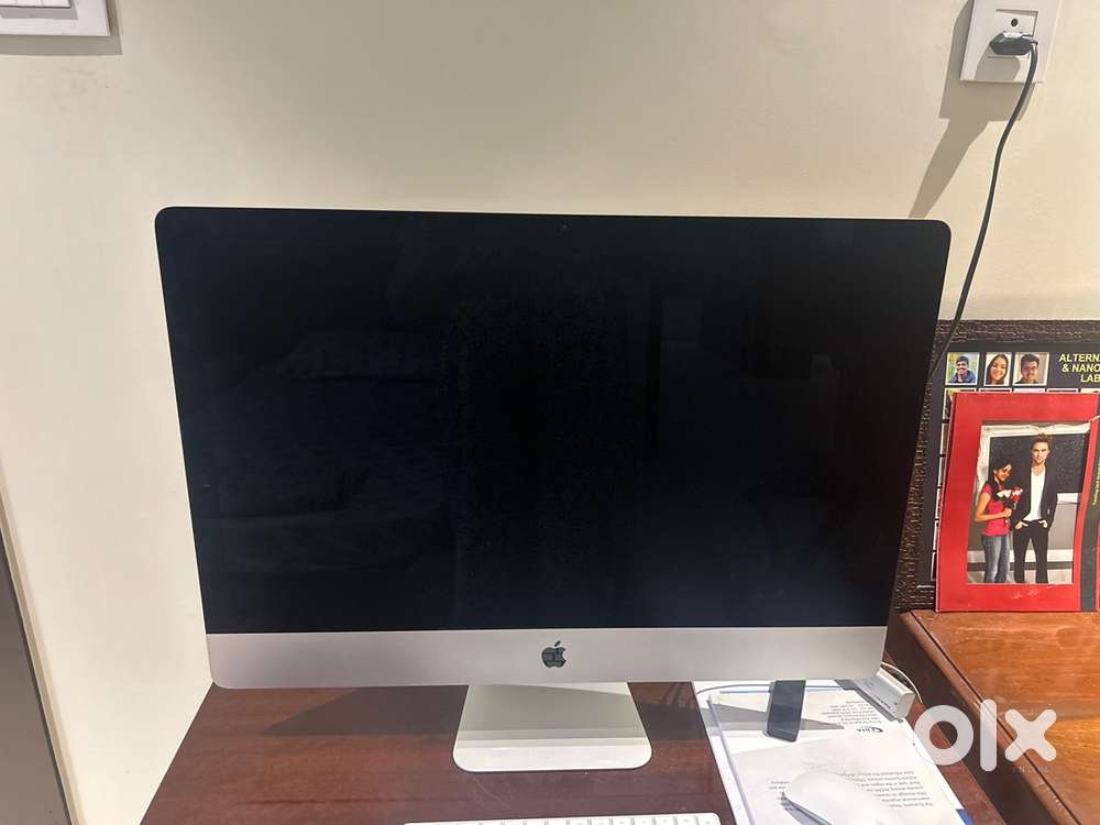 Apple Mac desktop conputer