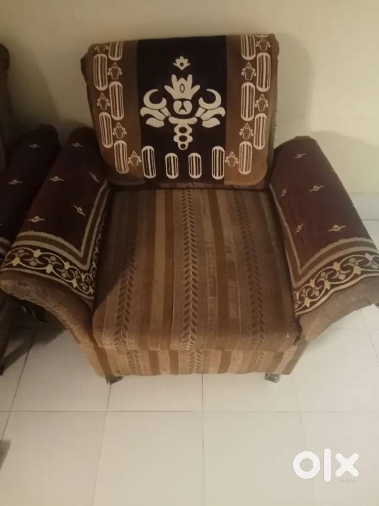 5 seater sofa
