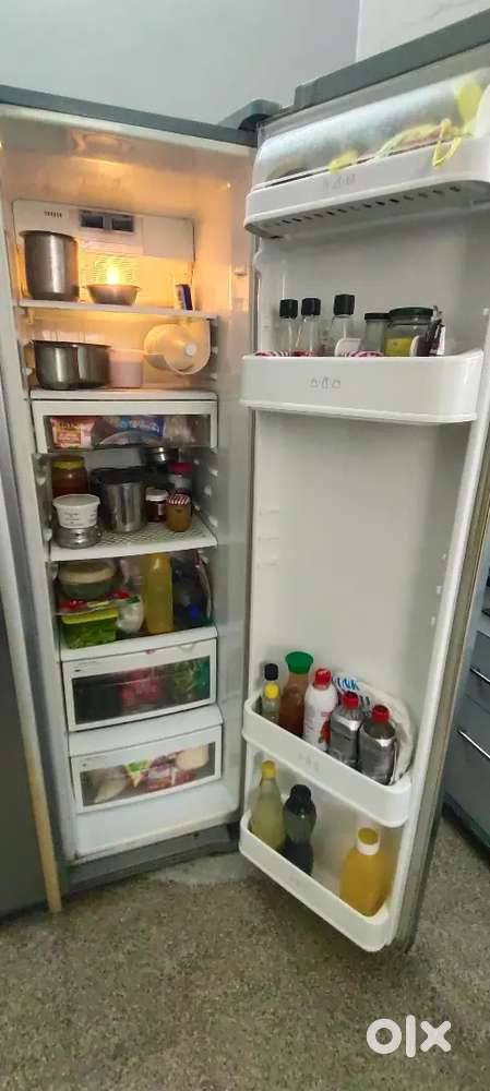 LG 2 door refrigerator, 590 ltr, Well maintained, Good condition