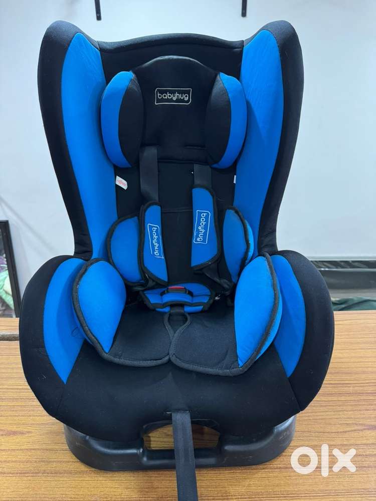 Babyhug Car Seat ideal for babies from 6 months