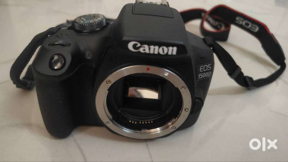 Canon 1500D