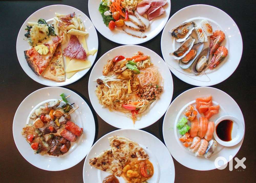 Food outlet staff required