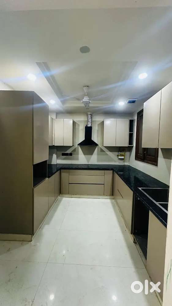 3 bhk flat available for rent near Saket metro