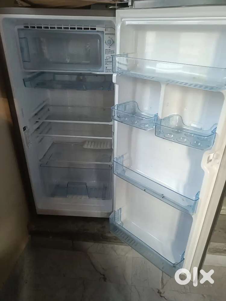 Single door fridge