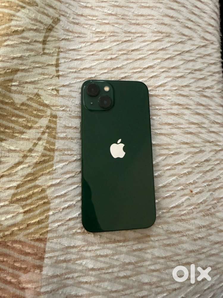 iPhone 13 green color
