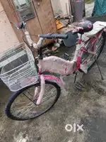 Unused Matrox Pro 26T Ladies Cycle with Basket
