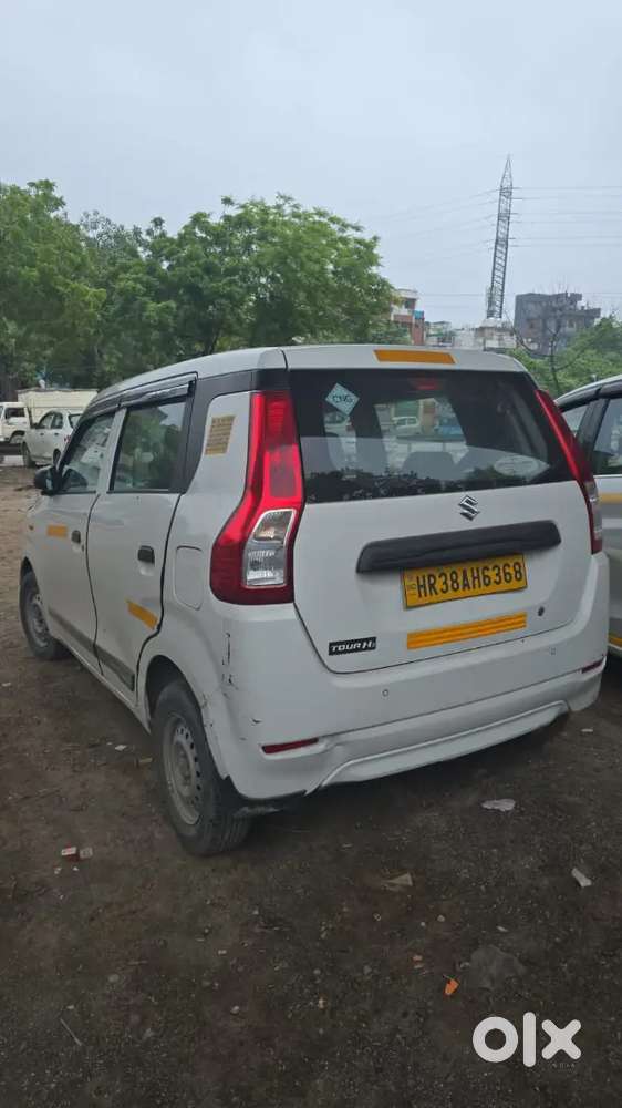 Ola , Rapids me cab chalone k liye driver chahiye
