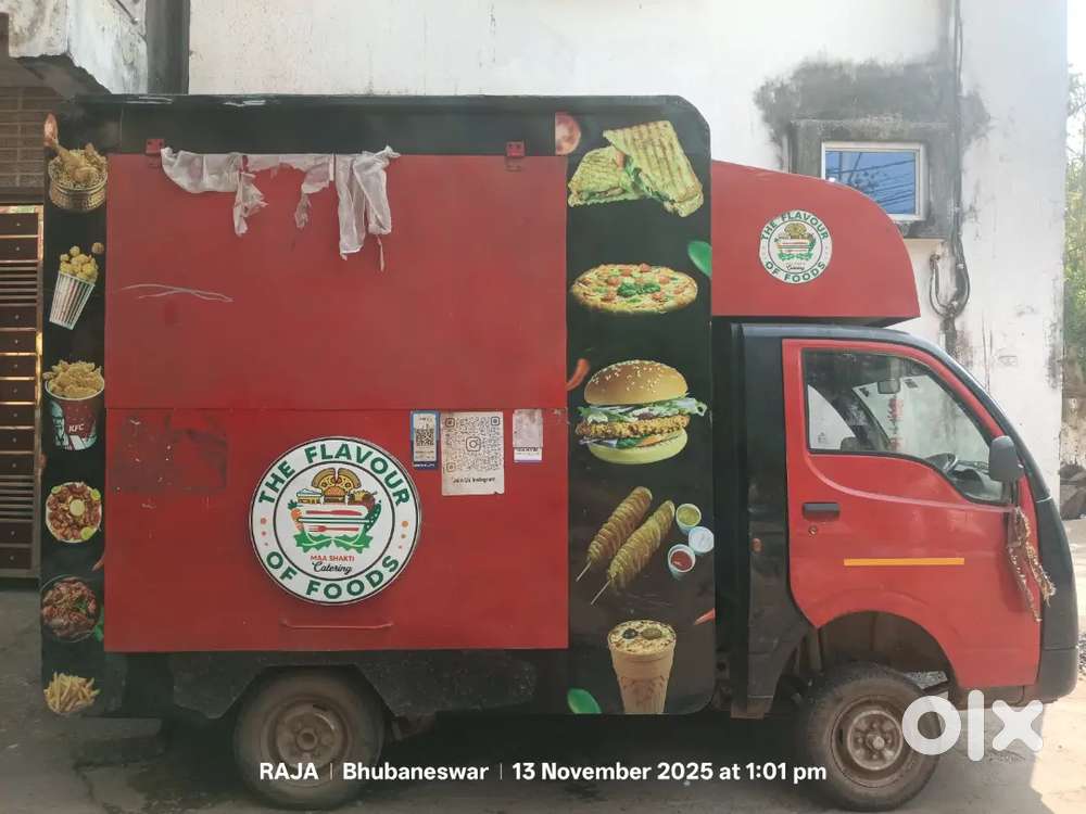 Urgently Needed fastfood  helper. fresher also can apply