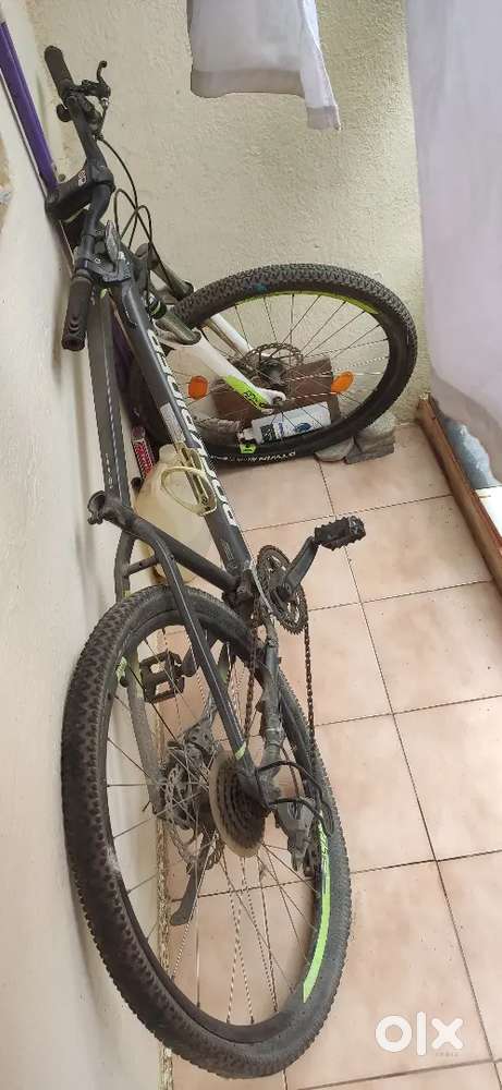 Cycle, Computer table, Wooden temple for sale