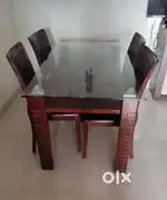 Dining table 4 seater