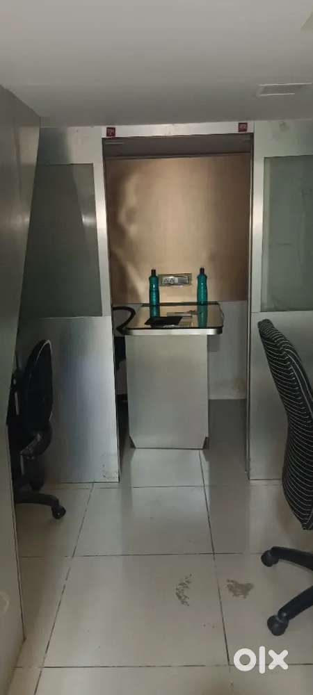 FULL FURNISHED WITH CENTRALIZED AC OFFICE AVAILABLE FOR RENT