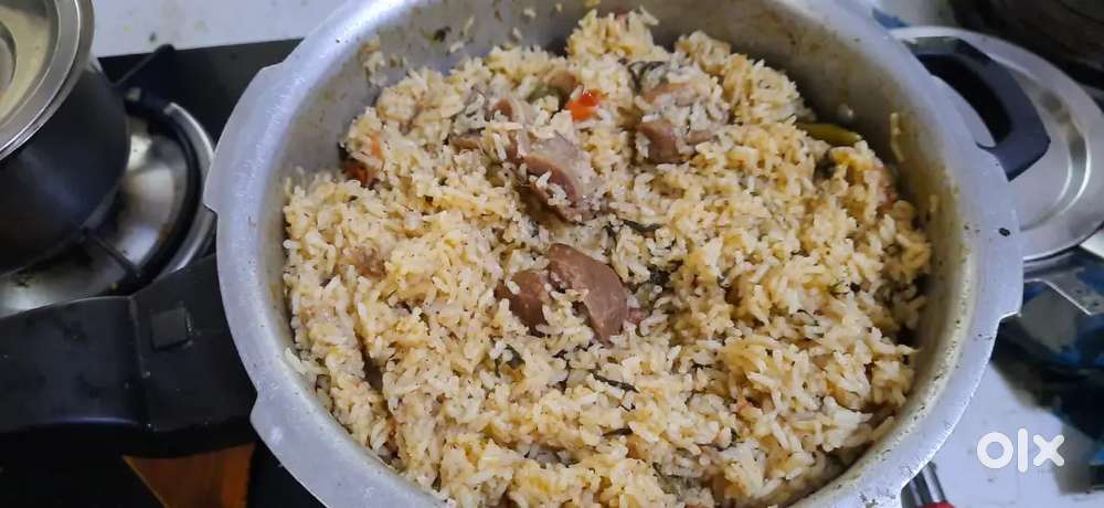 Need urgent cooking lady