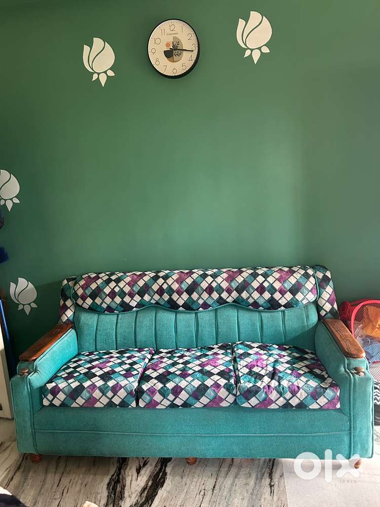 3-Seater Solid Wooden frame Sofa for Sale – Good Condition