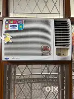 Carrier window ac 5 star with remote
